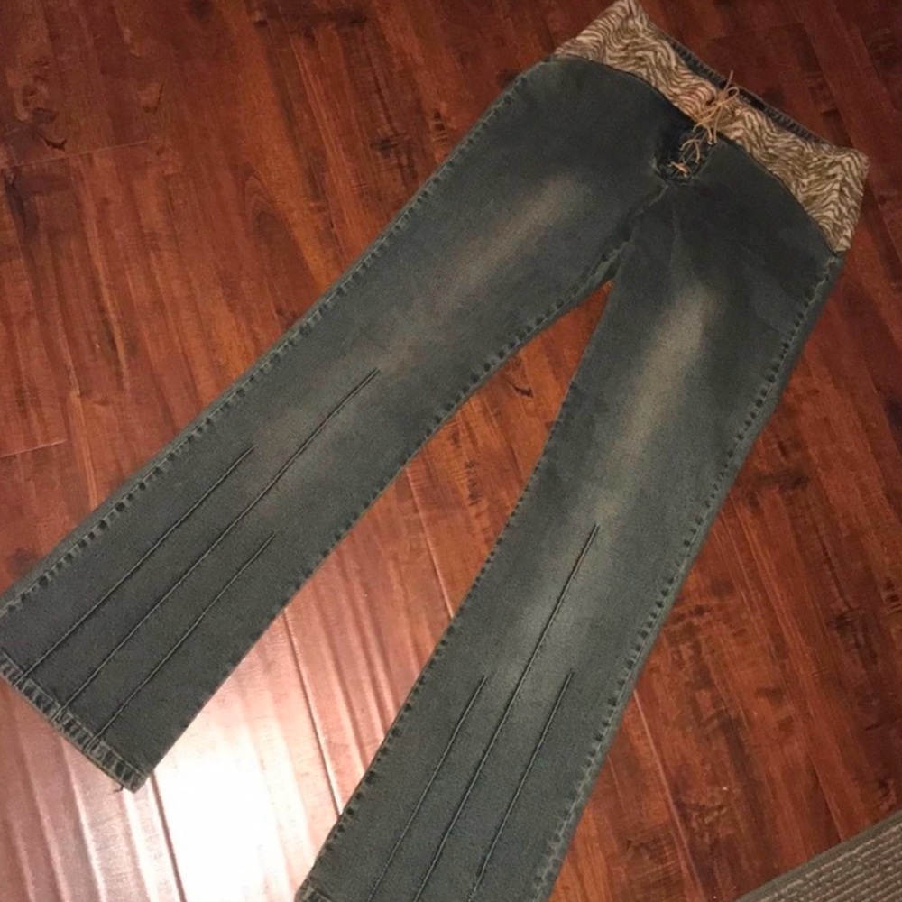 Blue Flare Wide Leg Jeans with Distressed Look